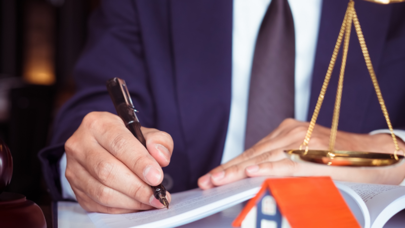 When to Hire a Property Lawyer: Key Situations You Shouldn’t Overlook